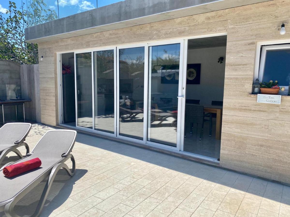 Croliday Apartment With Pool Nin Vrsi Exterior foto