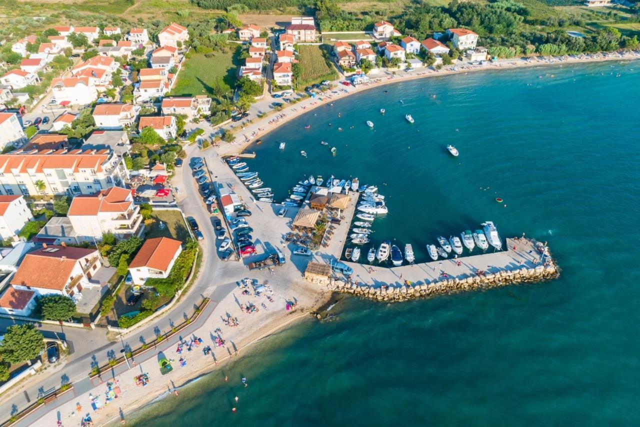 Croliday Apartment With Pool Nin Vrsi Exterior foto